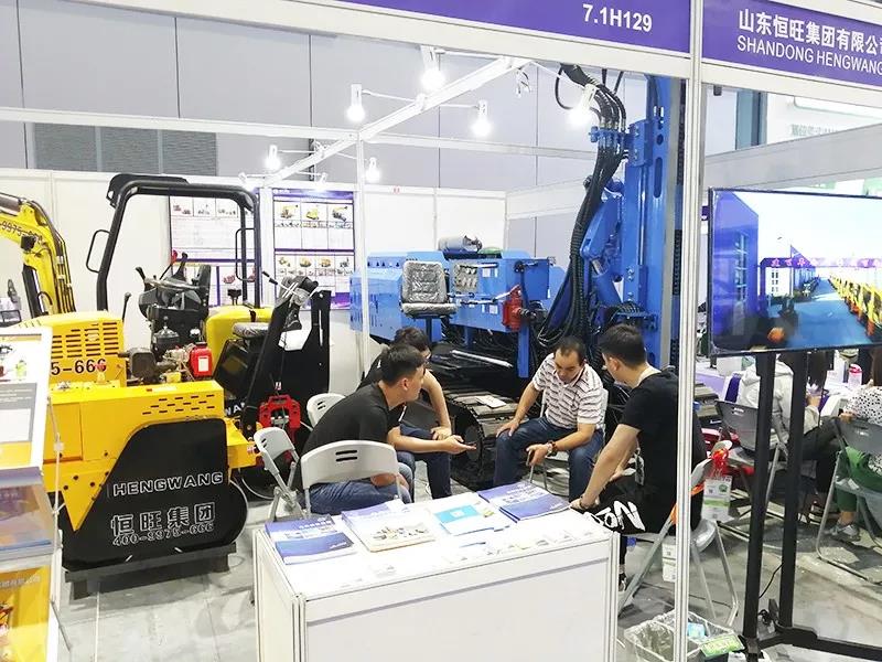 虹姐彩色印刷图片库