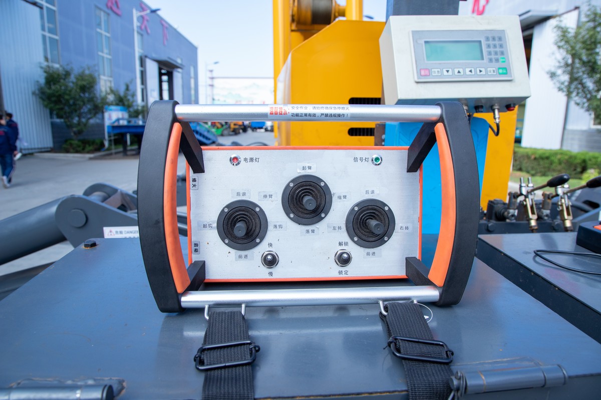 虹姐彩色印刷图片库