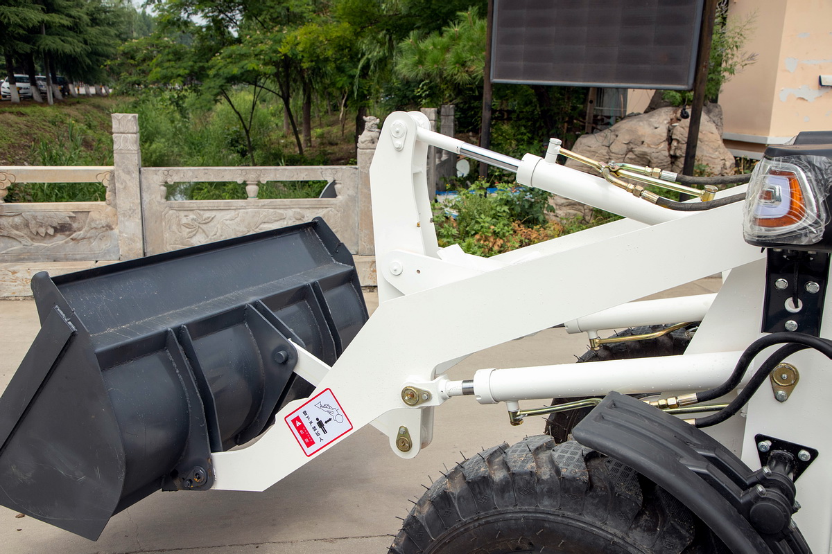 HW08-12挖掘装载机