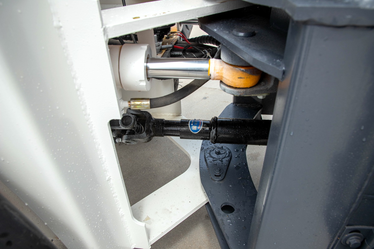 HW08-12挖掘装载机