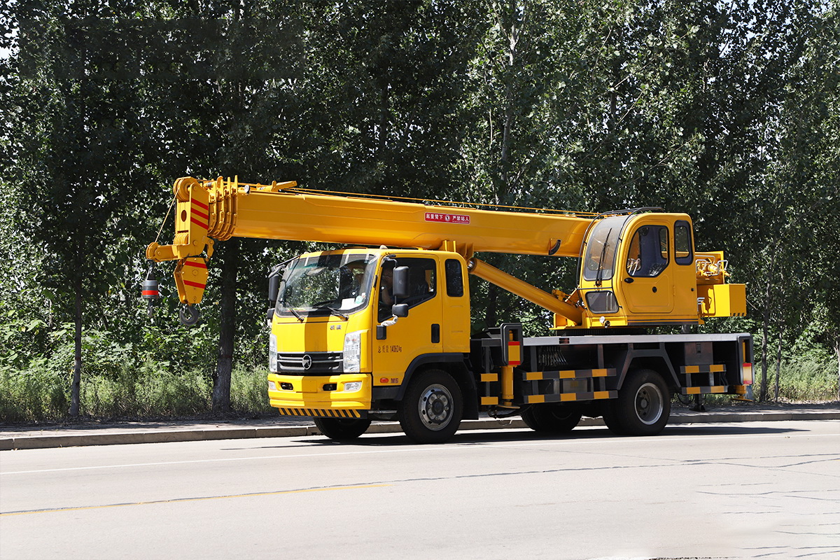 HWKJ12T凯捷3900汽车吊