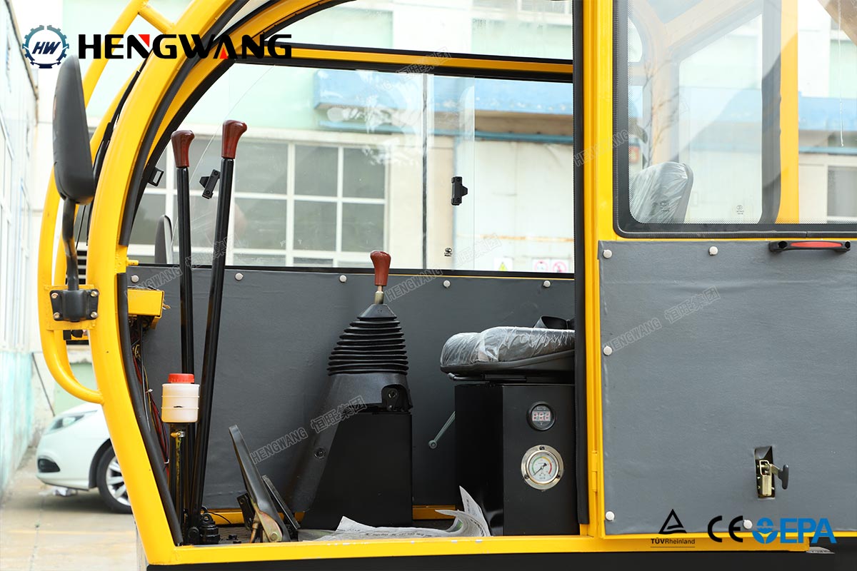 HW8000L履带运输车