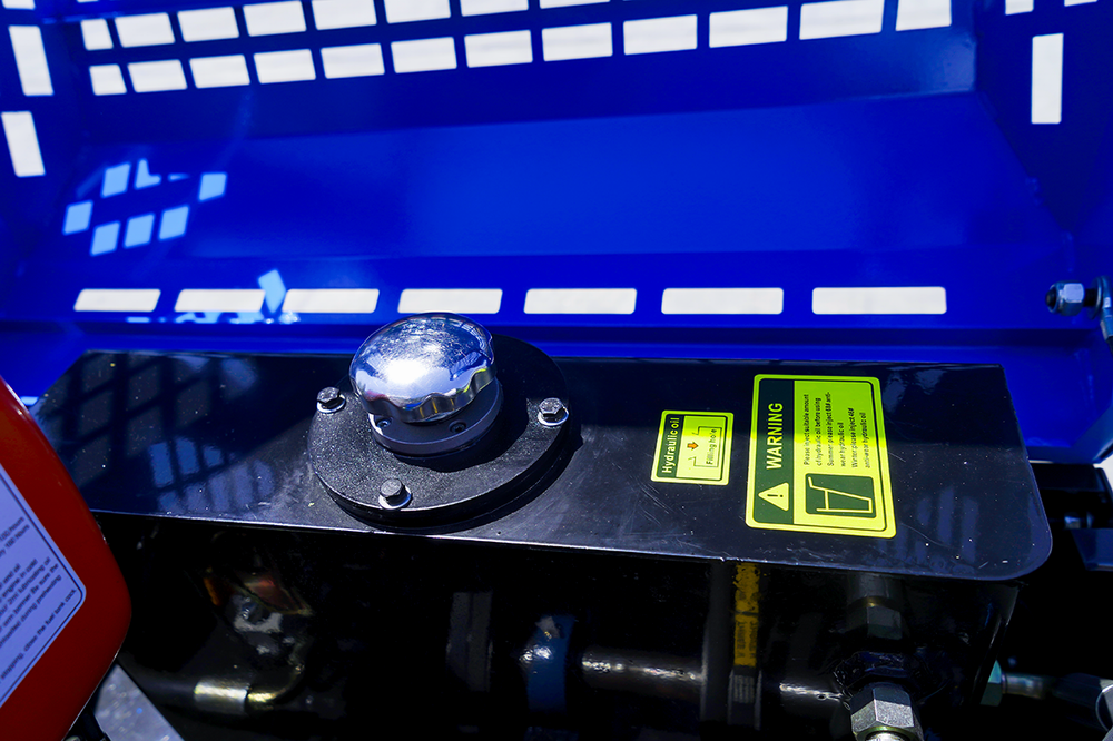 HW-1T座驾式压路机