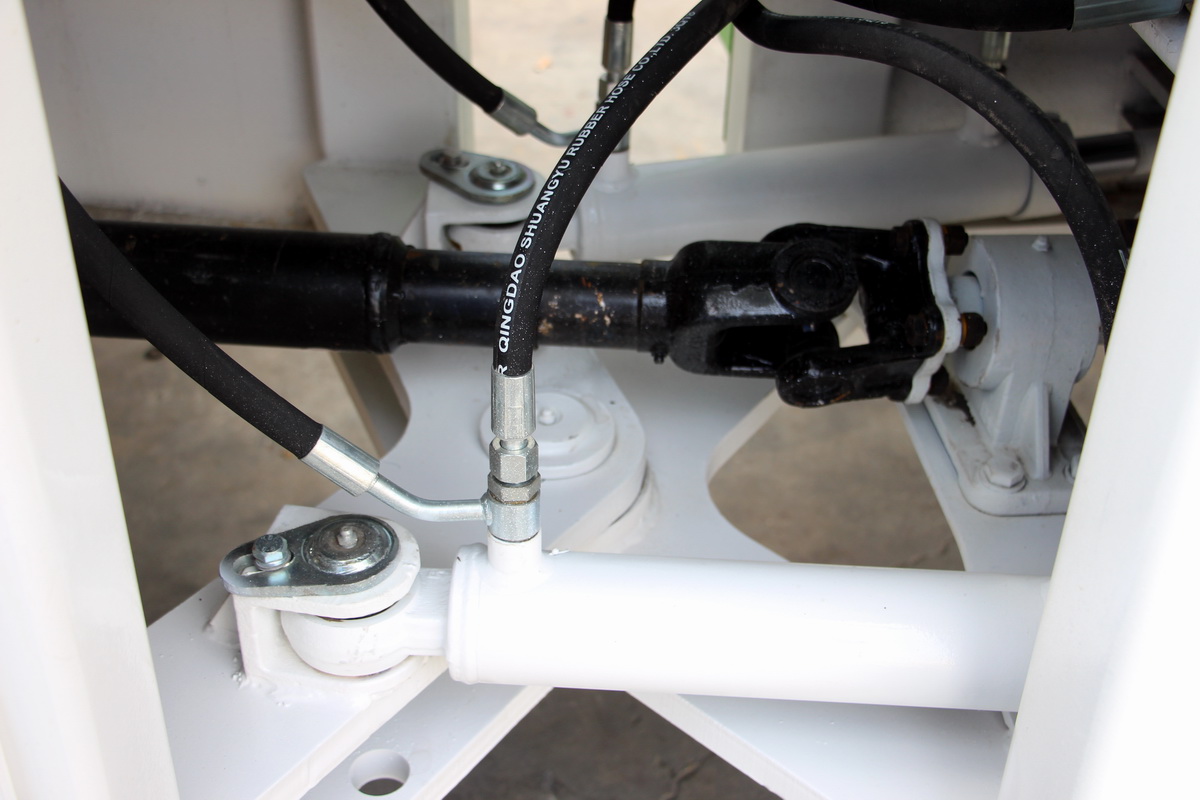 HWJB120自上料搅拌车