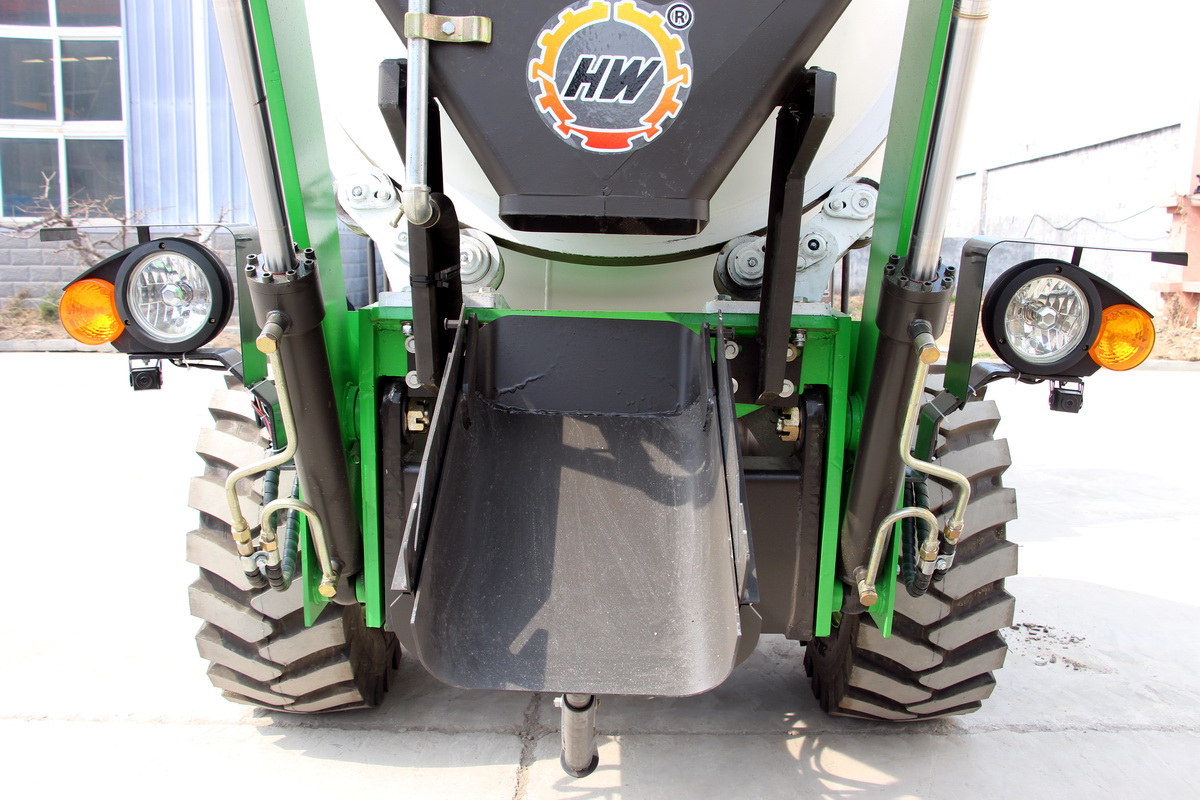 HWJB120自上料搅拌车