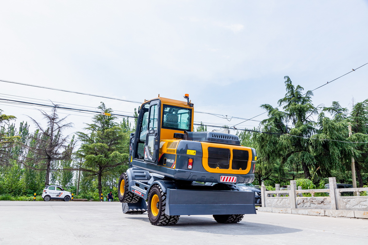 HWL-80轮式挖掘机